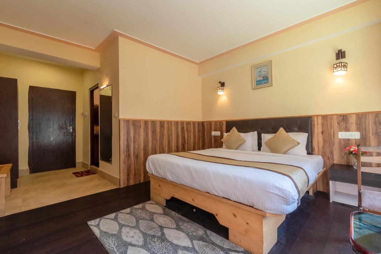 Magellan's The Golden Bridge Hotel Lachung Buitenkant foto